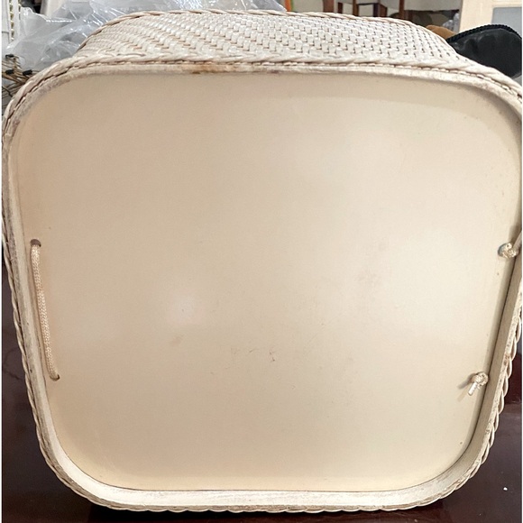 PRINCESS VINTAGE WICKER SEWING 🧵 BOX 🗃️ BASKET 🧺 from the 50’s Floral Decal - Picture 14 of 15